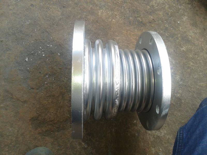 波紋榴莲视频在线免费看屬於一種賠償元器件，波紋榴莲视频在线免费看的基本工作原理是啥？